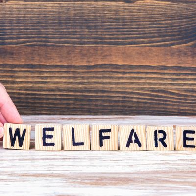 PERSÖNLICHES WOHLERGEHEN - Jalu Wasonoadi PERSÖNLICHES WOHLERGEHEN - Jalu Wasonoadi