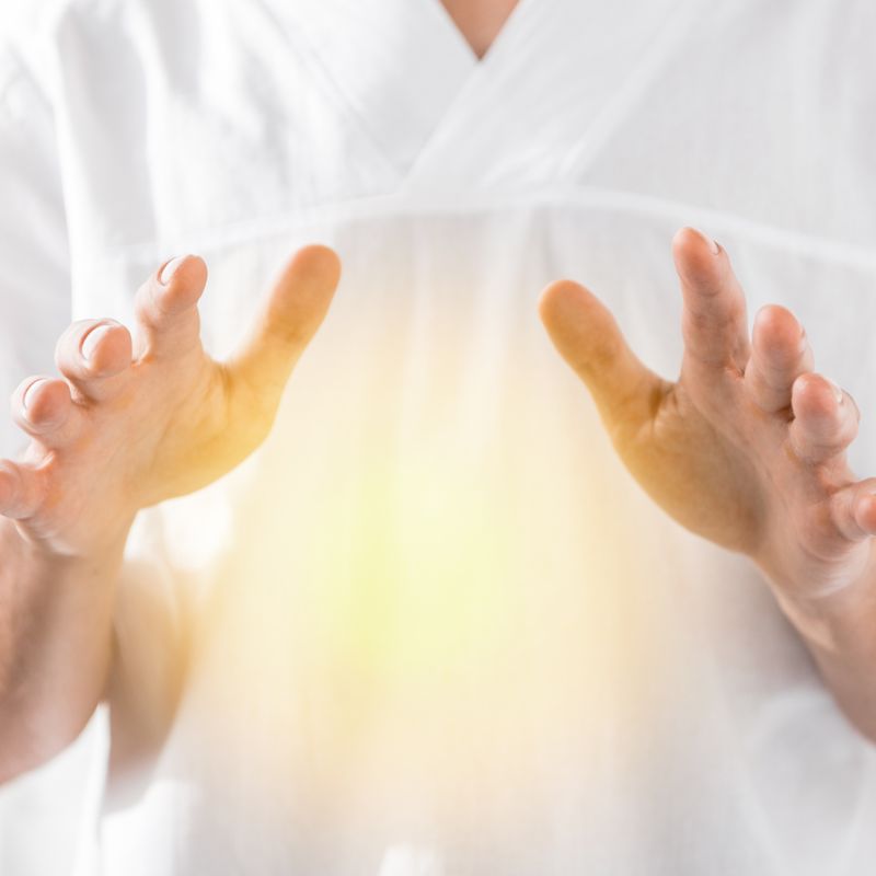 Allmächtiger Herr Heiler & Medium - Manuela Fasoli Allmächtiger Herr Heiler & Medium - Manuela Fasoli