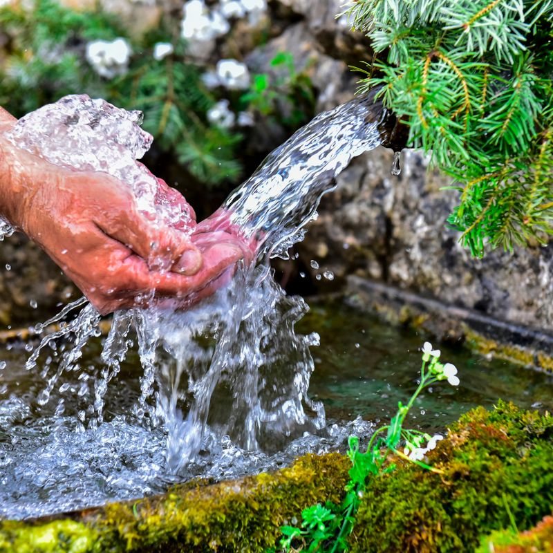 UNENDLICHE HEILUNGSQUELLE - Argandini Titisari