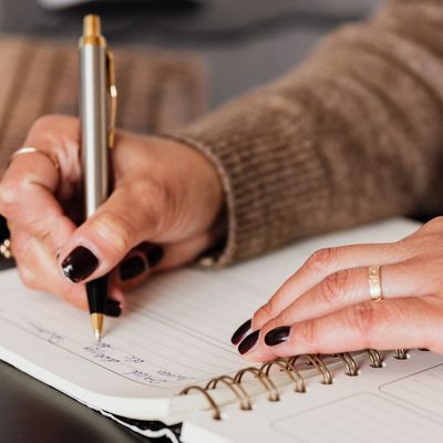 SCHREIBGEWANDT REIKI - A.Z. Hannael - HANDBUCH IN DEUTSCHER SPRACHE