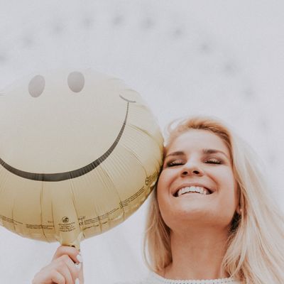 CHARMING LUCK MAGNET ENERGETIC - BEZAUBERNDER GLÜCKSMAGNET ENERGETIK - Jalu Wasonoadi CHARMING LUCK MAGNET ENERGETIC - BEZAUBERNDER GLÜCKSMAGNET ENERGETIK - Jalu Wasonoadi