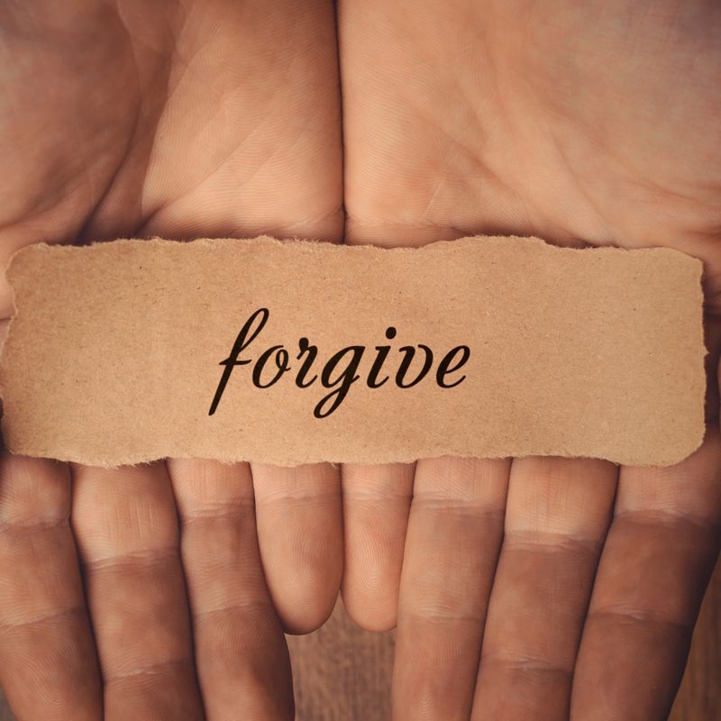 Licht der Vergebung Reiki - Manuela Fasoli Licht der Vergebung Reiki - Manuela Fasoli