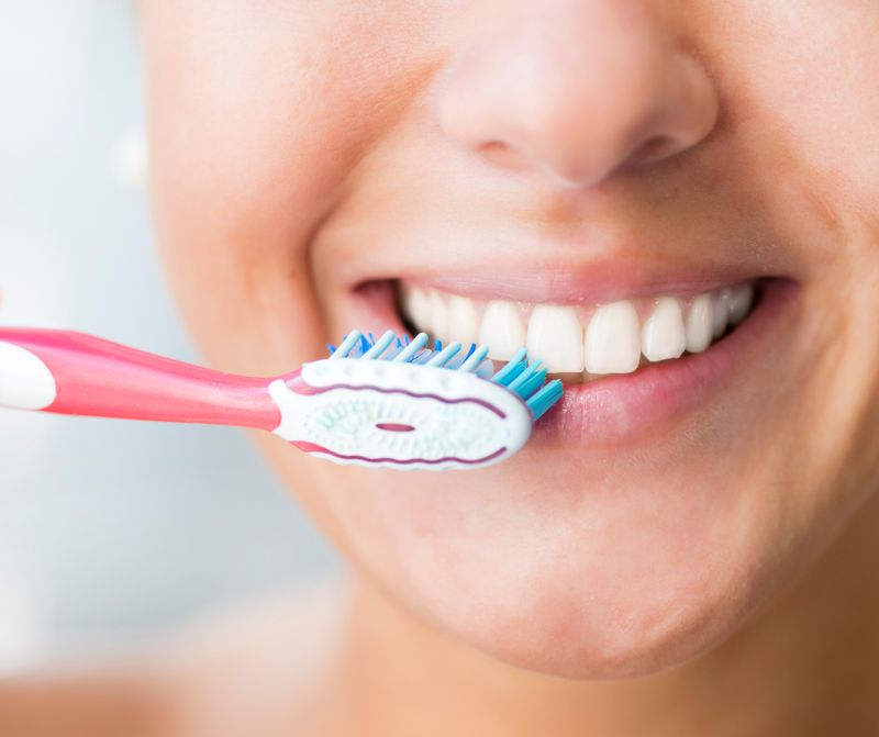 COSMIC ORAL CARE - Kosmische (energetische) Mundpflege - Christine Müller