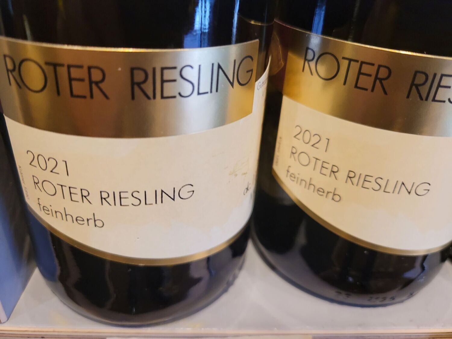 Roter Riesling Feinherb 2024 weiss gekeltert