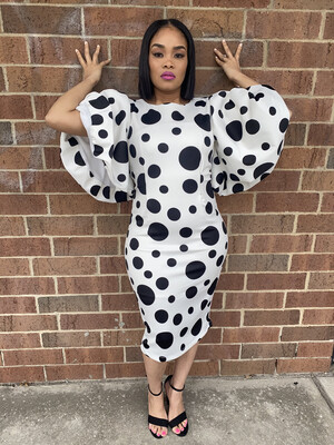 White Polka Dot Print Dress with Flutter Sleeves White Polka Dot Print Dress with Flutter Sleeves