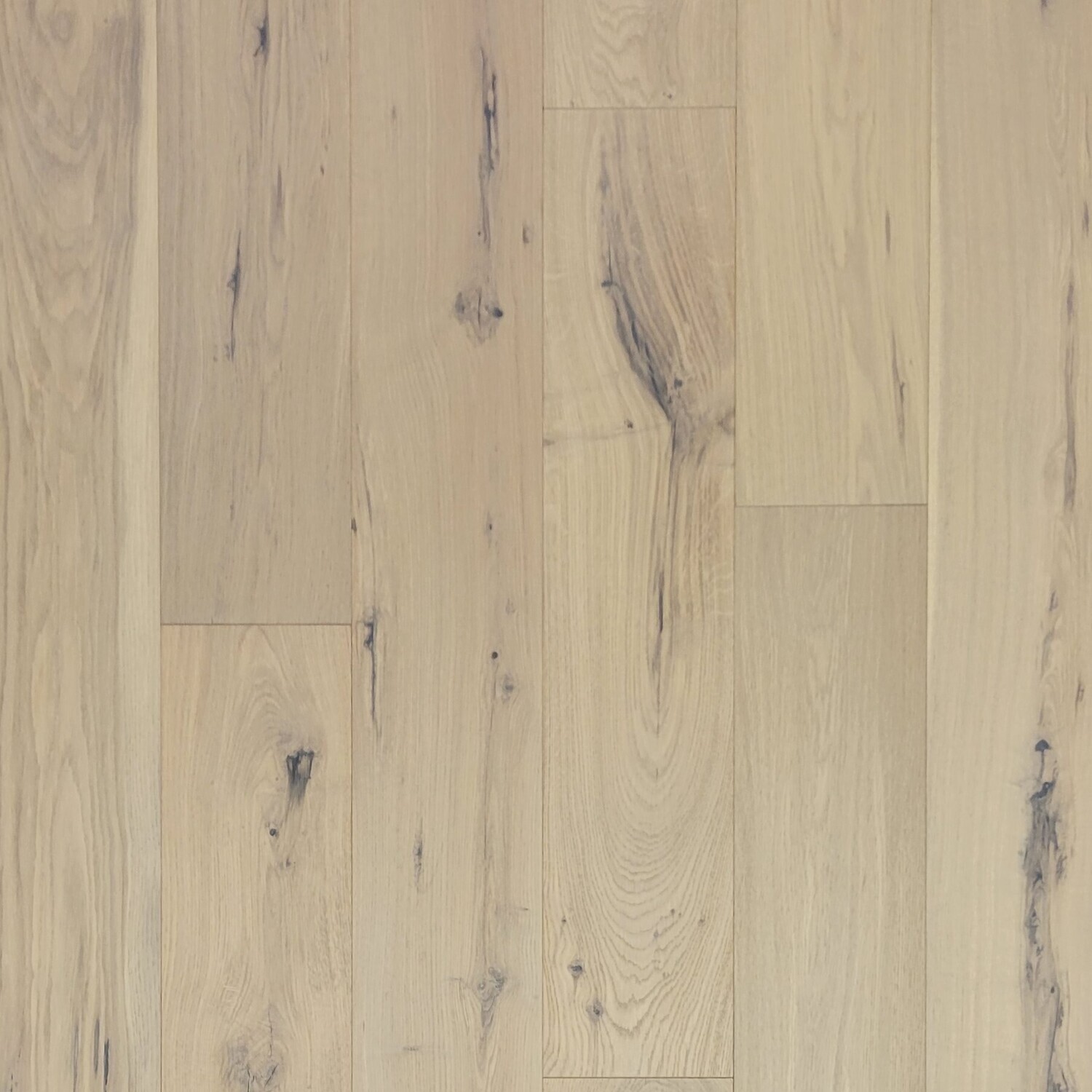 7.5" Weatherby Oak Engineered 1/2" Hardwood Floor
