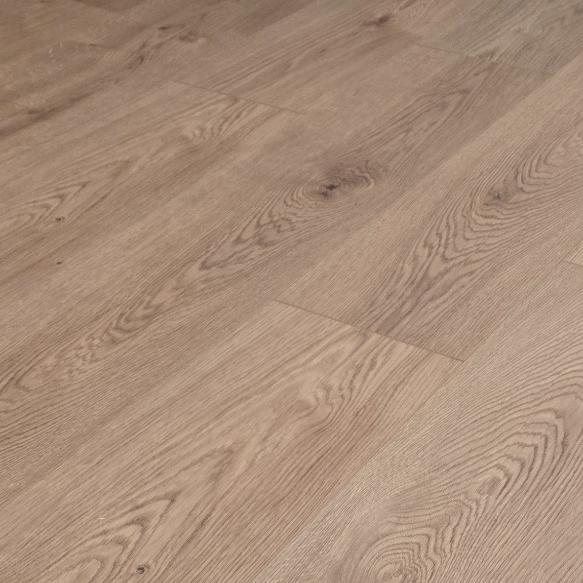Spring Oak | PVC free - waterproof flooring
