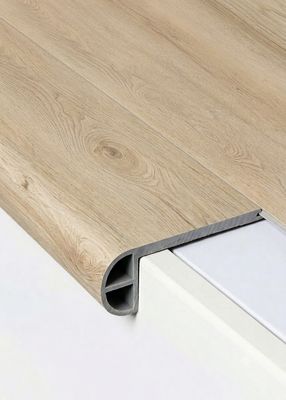 Stair Nose - Reina Oak Stair Nose - Reina Oak