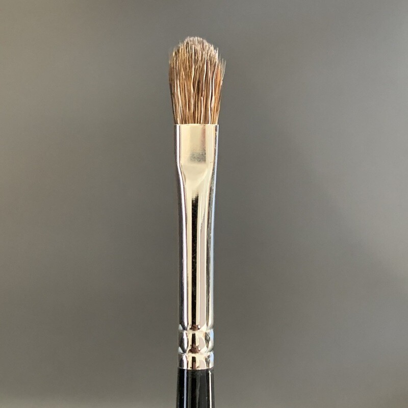 Mod 06 Pincel Ebony filbert  No.4