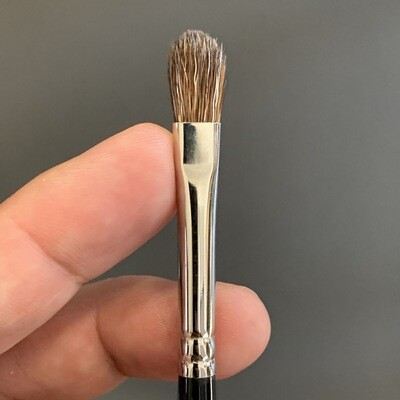 Mod 06 Pincel Ebony filbert  No.4
