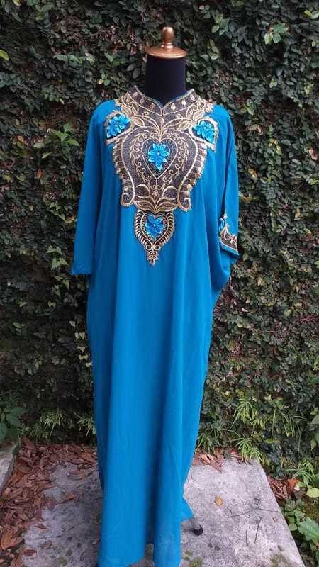 Kaftan Renda Biru