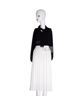 Bô chân váy midi luạ nhât lam+ áo đen voan cát Bô chân váy midi luạ nhât lam+ áo đen voan cát
