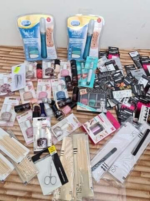 Palette de 200 produits manucure – Accessoires &amp; soins des ongles
