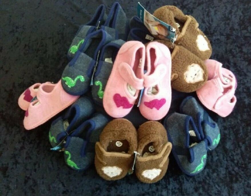 Lot Revendeur 10 Paires De Chaussons Bébés - Neufs Sans Emballage