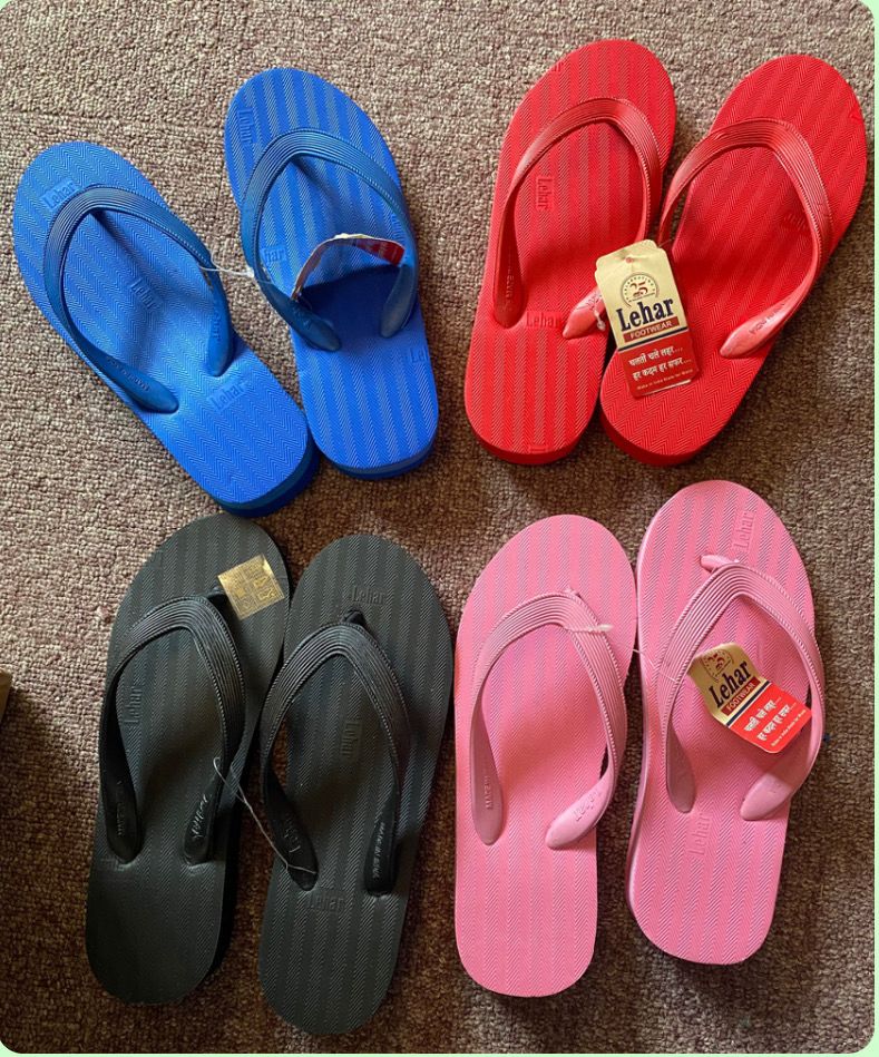 46 paires de tong 