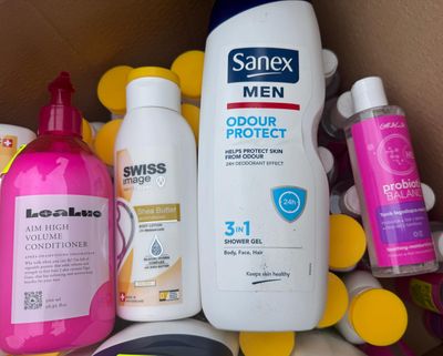 Lot de 70 soins du corps