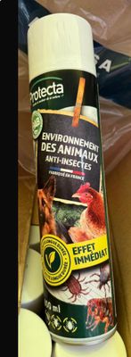 Lot de 50 bombes anti insectes de 600 ML.