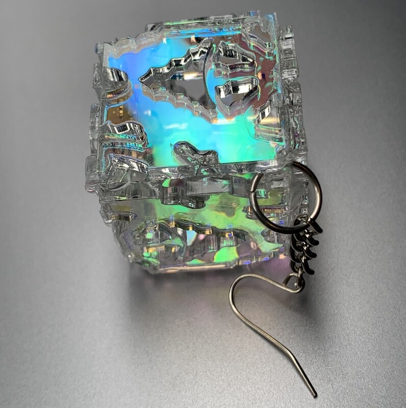 single cube earring*