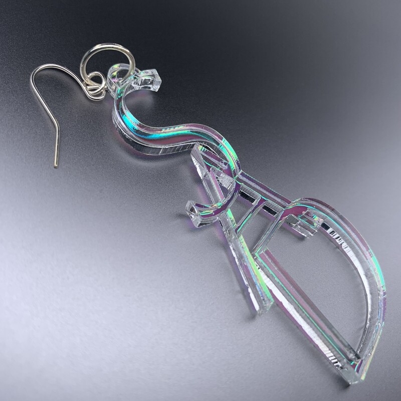 single small sad earring*