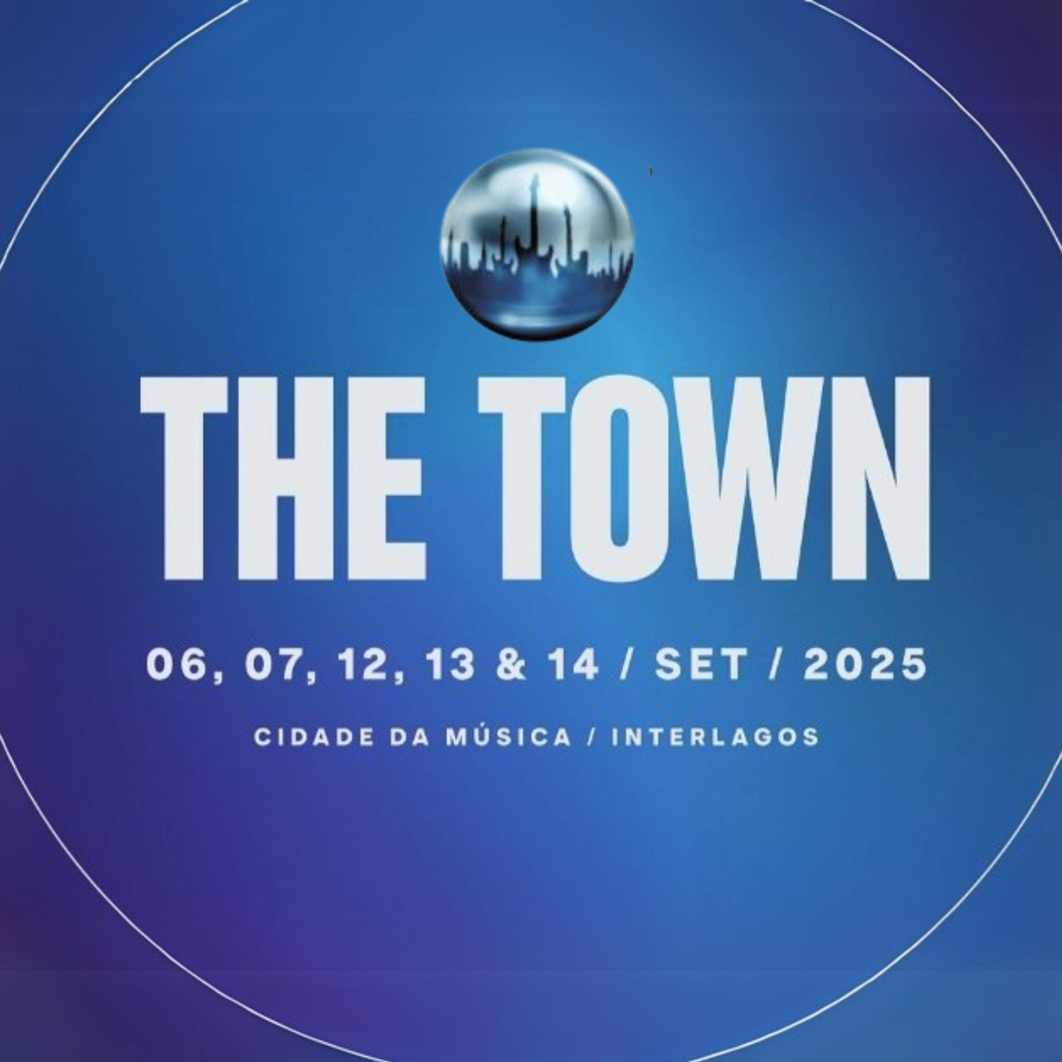 THE TOWN 2025