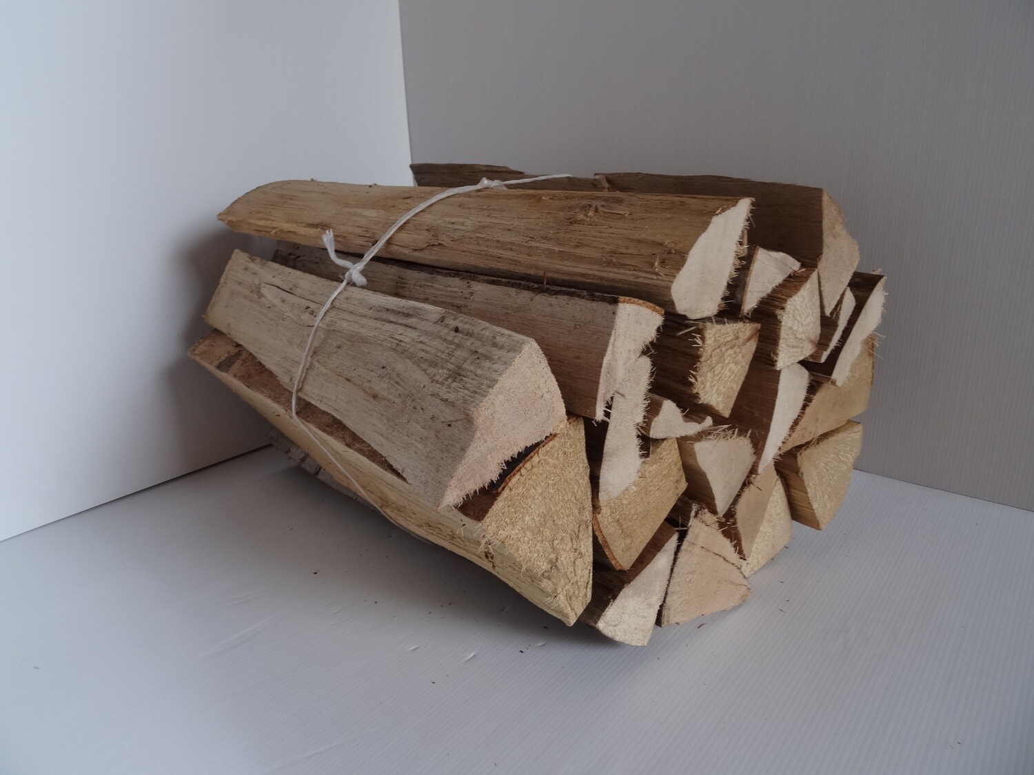 Buchenholz 50 cm "Pizzaholz" Bund à ca. 30 kg