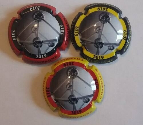 3 BELLES CAPSULES CHAMPAGNE GENERIQUE ATOMIUM 2019 REF N°976f 976h NEWS