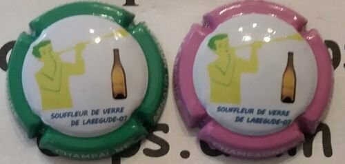 SÉRIE CAPSULES CHAMPAGNE ARNAUD MOREAU REF N°6 et 6a