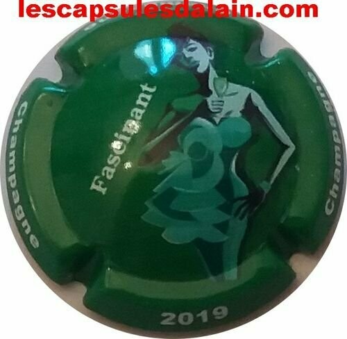 BELLE CAPSULE CHAMPAGNE GENERIQUE FASCINANT REF N°985v NEWS