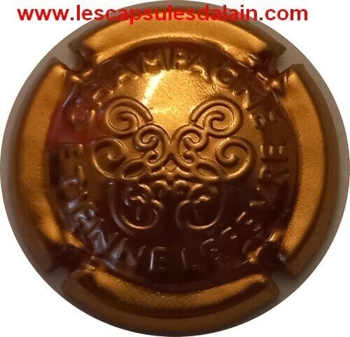 BELLE CAPSULE CHAMPAGNE LEFEVRE ETIENNE ESTAMPEE REF N°18 NEWS