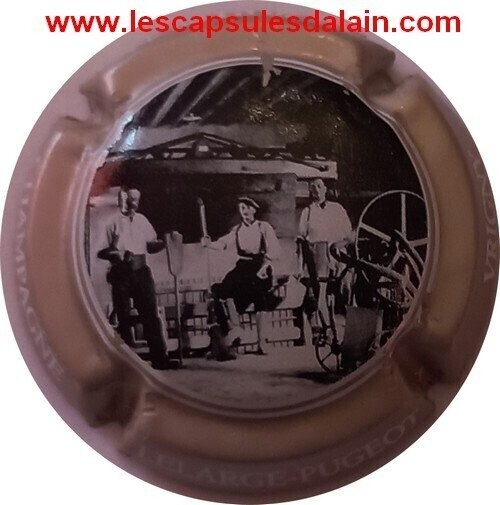BELLE CAPSULE CHAMPAGNE LELARGE-PUGEOT RÉF N°1 NEWS