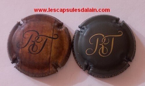 2 BELLES CAPSULES CHAMPAGNE THOMY ROBERT INITIALE 2022 NEWS 2 BELLES CAPSULES CHAMPAGNE THOMY ROBERT INITIALE 2022 NEWS