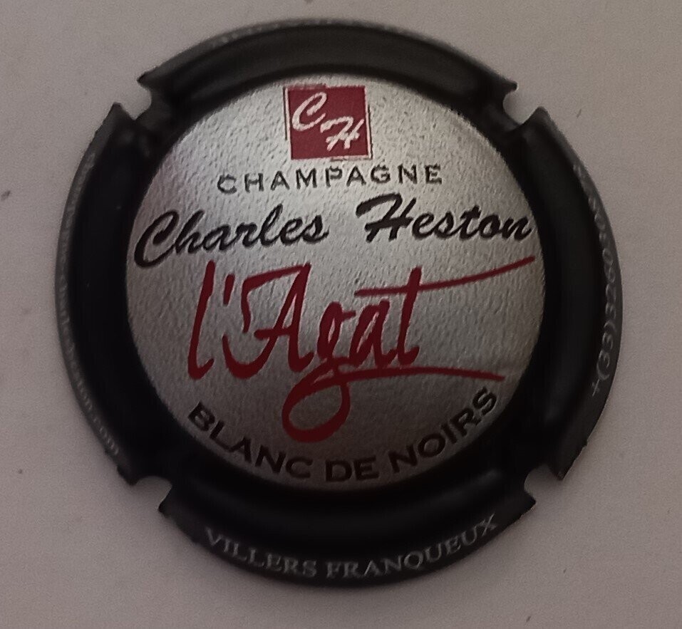 BELLE CAPSULE CHAMPAGNE SIX COTEAUX CHARLES HESTON  AGAT REF N° 52 NEWS