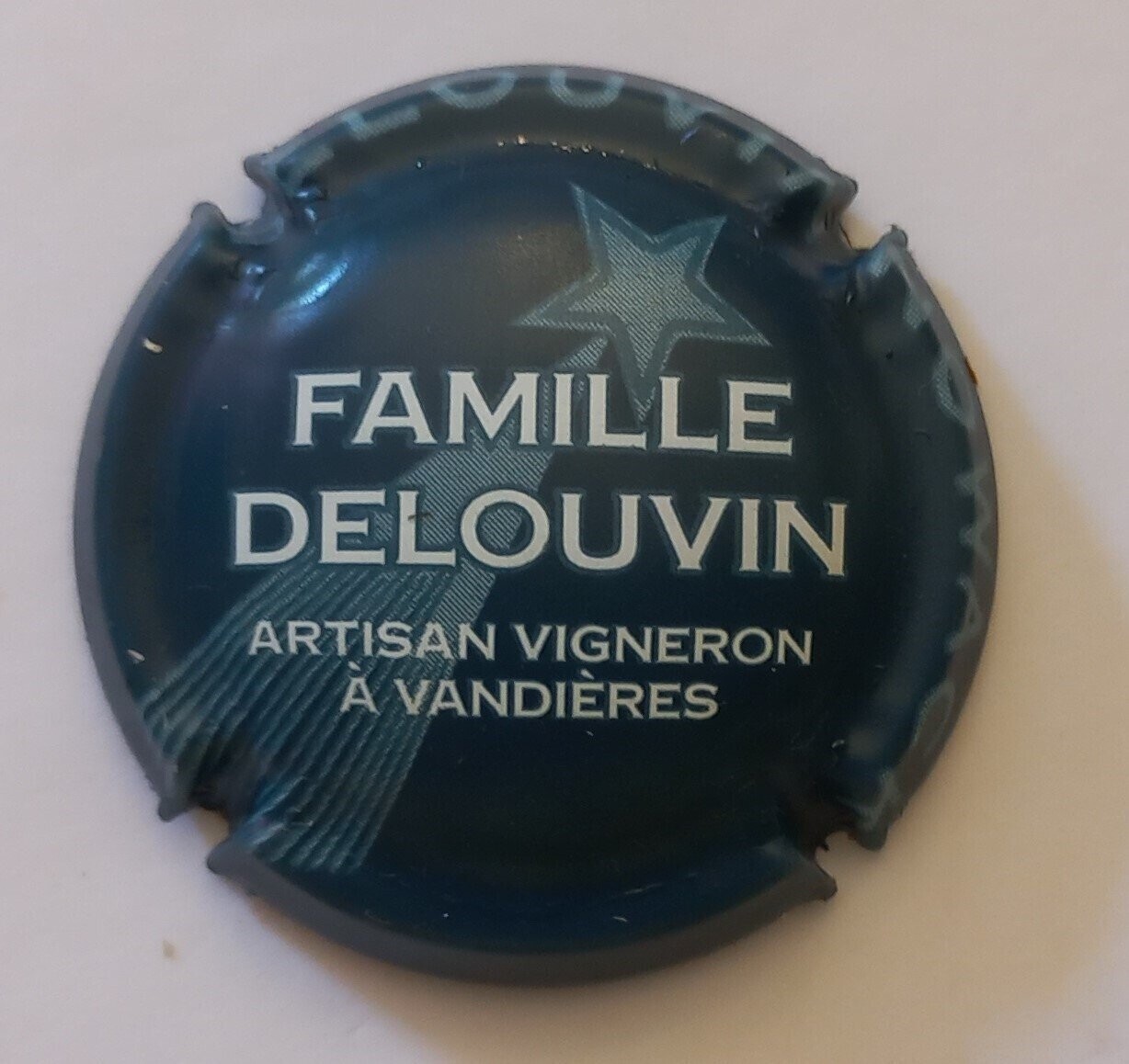 BELLE CAPSULE CHAMPAGNE  DELOUVIN NOWACK REF N°12b NEWS