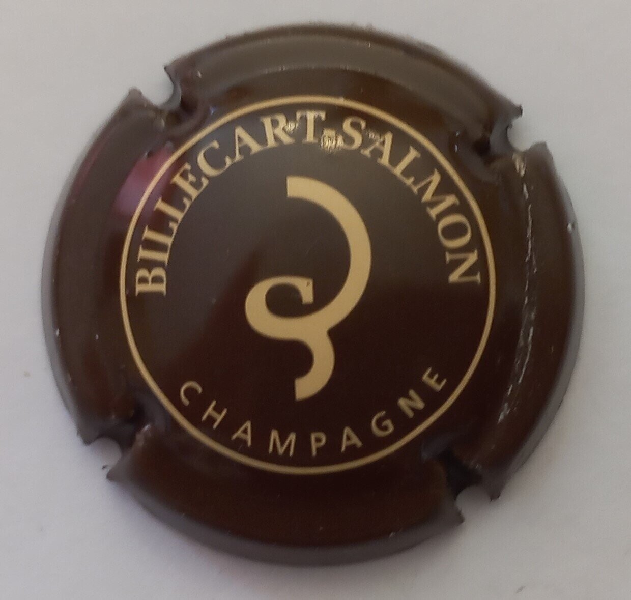 BELLE CAPSULE CHAMPAGNE BILLECART SALMON REF N°66d NEWS