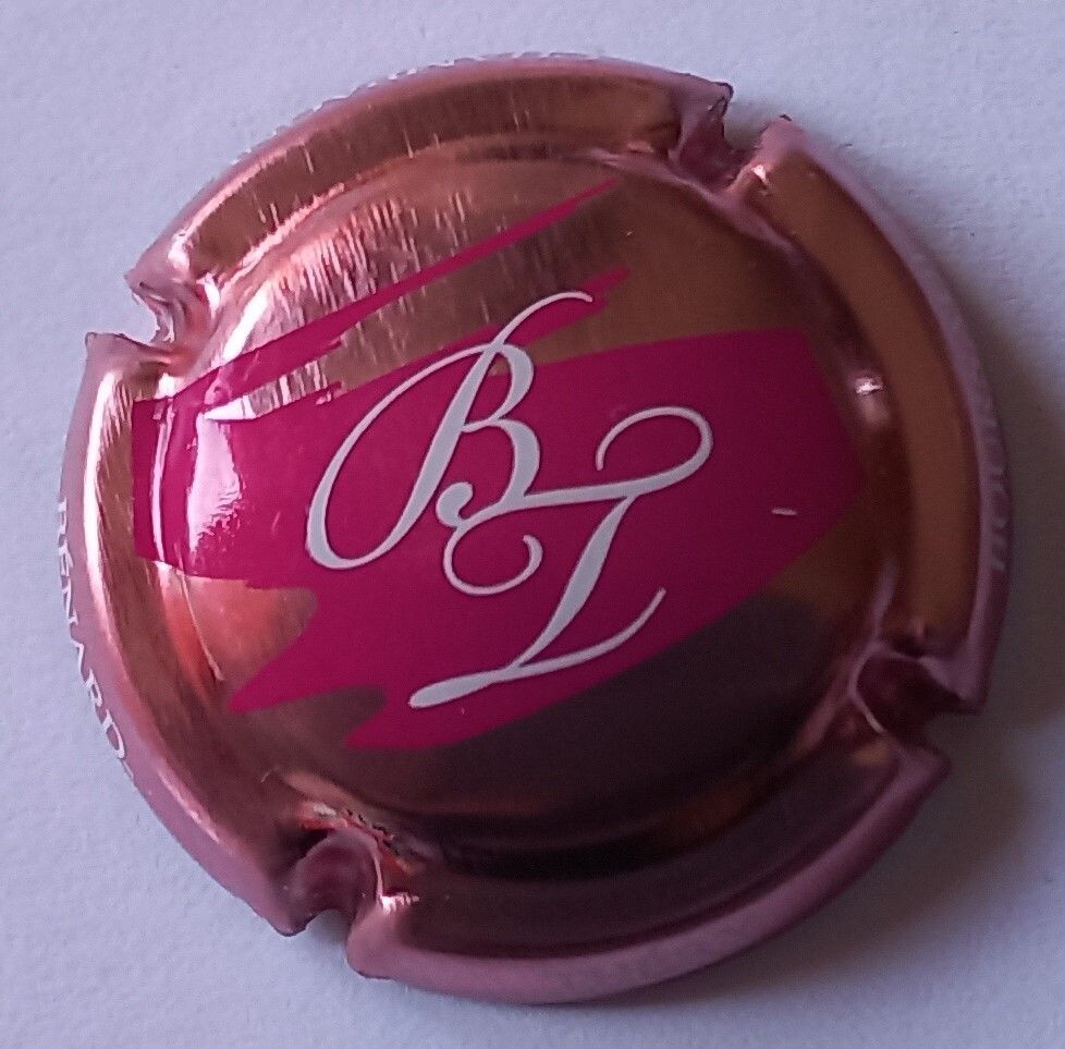 BELLE CAPSULE CHAMPAGNE BENARD-THERY REF N°7b NEWS