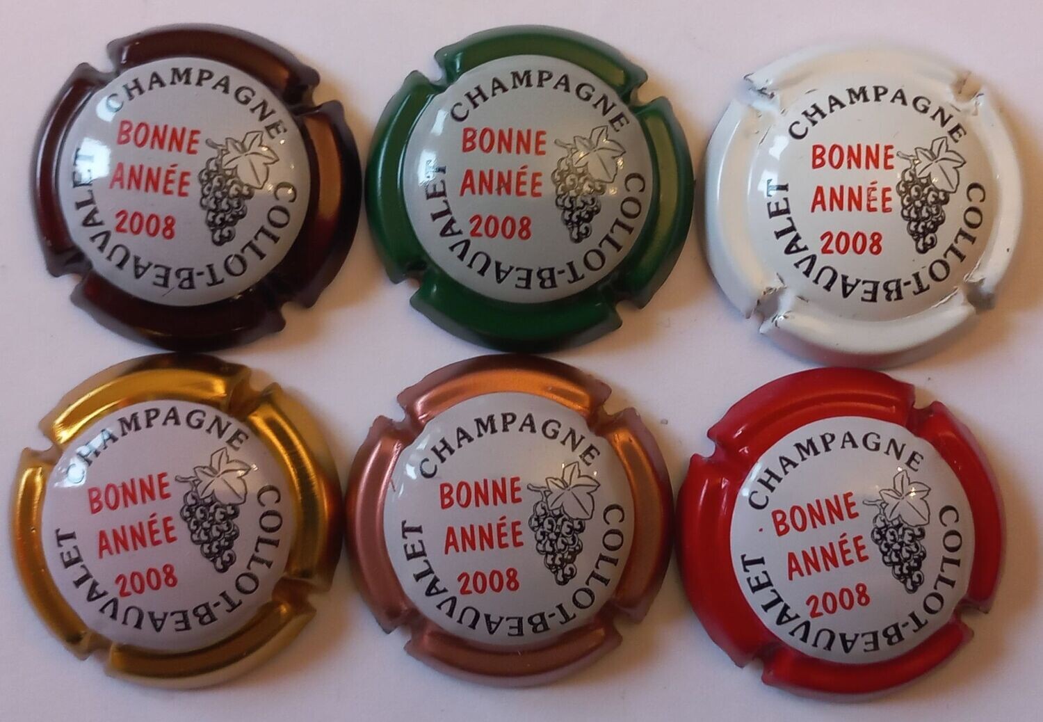 6 BELLES CAPSULES CHAMPAGNE COLLOT BEAUVALET BONNE ANNEE 2008 N° 4 a 4e NEWS