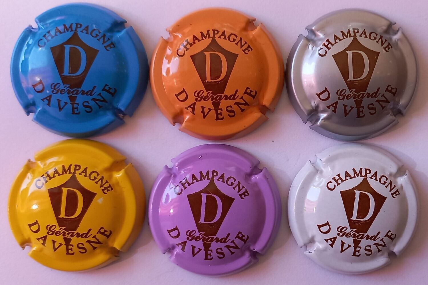 6 BELLES CAPSULES CHAMPAGNE DAVESNE GERARD REF N° 15 a 15e NEWS