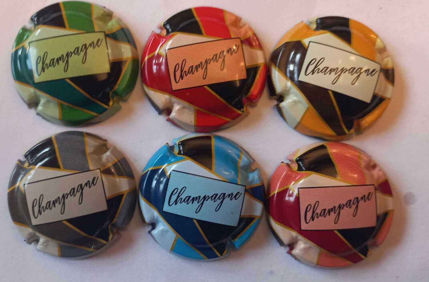 6 BELLES CAPSULES CHAMPAGNE GENERIQUE CHAMPAGNE REF N° 1345 a 1345e NEWS