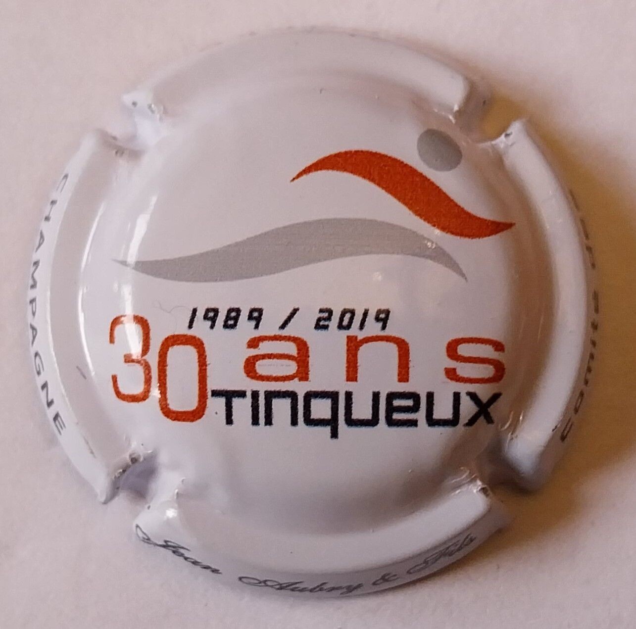 BELLE CAPSULE CHAMPAGNE AUBRY JEAN 30 ans COMITES SPORT TINQUEUX NEWS