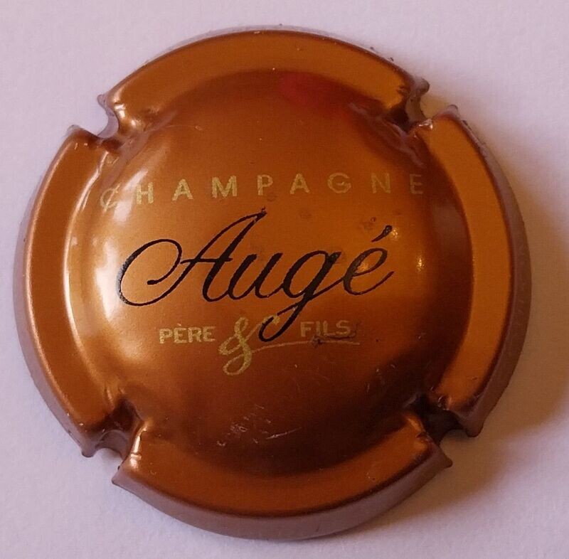 BELLE CAPSULE CHAMPAGNE AUGE PERE & FILS N°17e NEWS