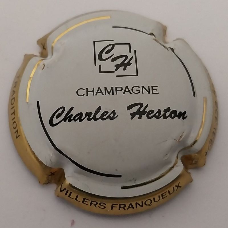 BELLE CAPSULE CHAMPAGNE SIX COTEAUX CHARLES HESTON TRADITION REF N° 64 NEWS