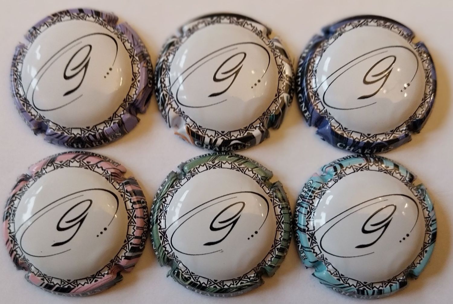 6 BELLES CAPSULES CHAMPAGNE GERARD CHARLES INITIALE 2024 NEWS