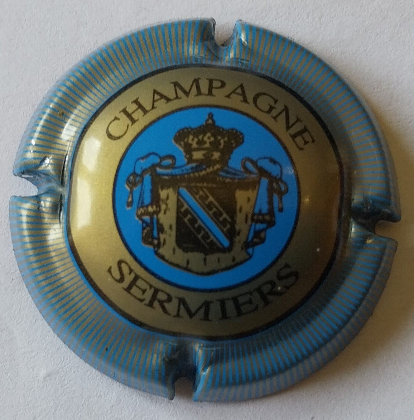 BELLE CAPSULE CHAMPAGNE SERMIERS RÉF N°15 NEWS