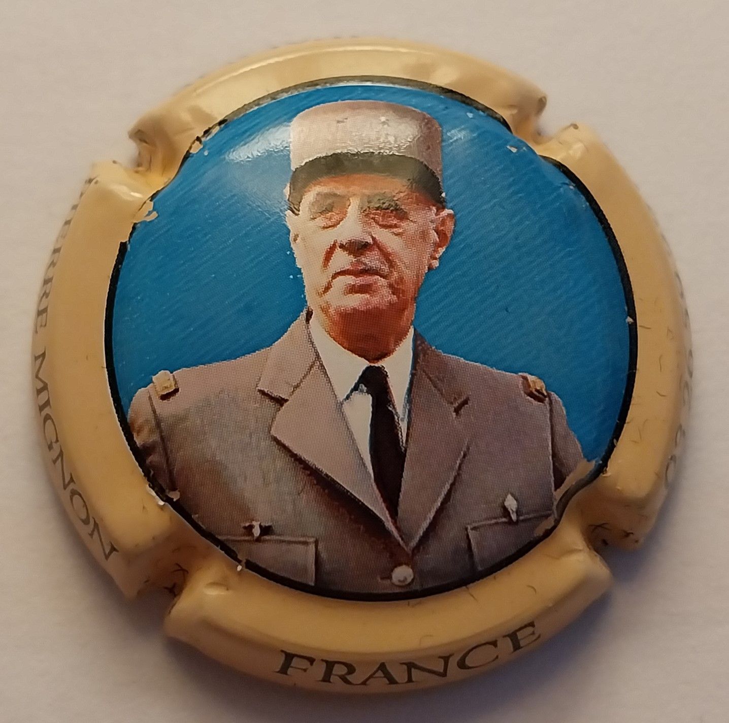 BELLE CAPSULE CHAMPAGNE PIERRE MIGNON GENERAL DE GAULLE REF N°134h NEWS