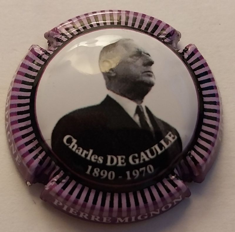 BELLE CAPSULE CHAMPAGNE PIERRE MIGNON GENERAL DE GAULLE VIOLET REF N°180b NEWS BELLE CAPSULE CHAMPAGNE PIERRE MIGNON GENERAL DE GAULLE VIOLET REF N°180b NEWS