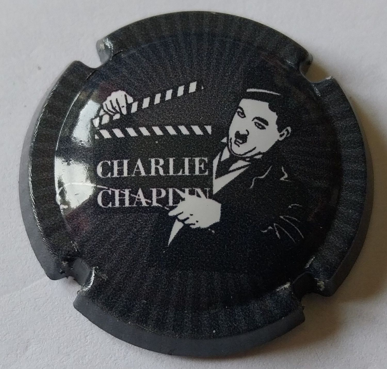 JÉROBOAM FONTAINE SALOME CHARLIE CHAPLIN 2024 REF N°11a NEWS