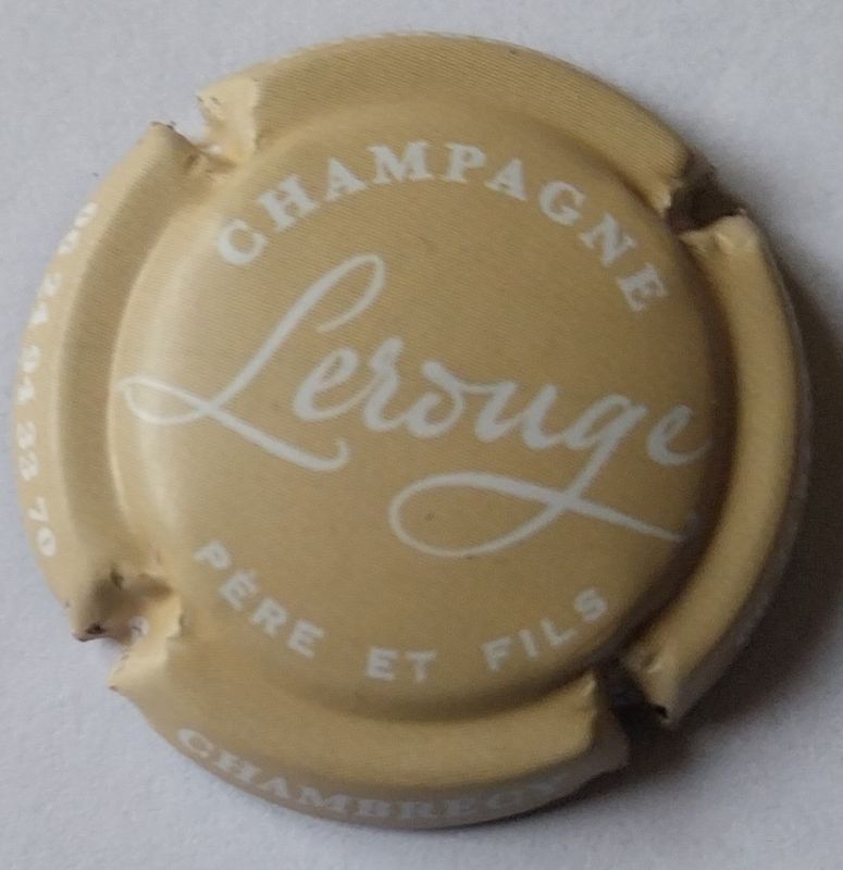 BELLE CAPSULE CHAMPAGNE LEROUGE PERE & FILS RÉF N°8r NEWS