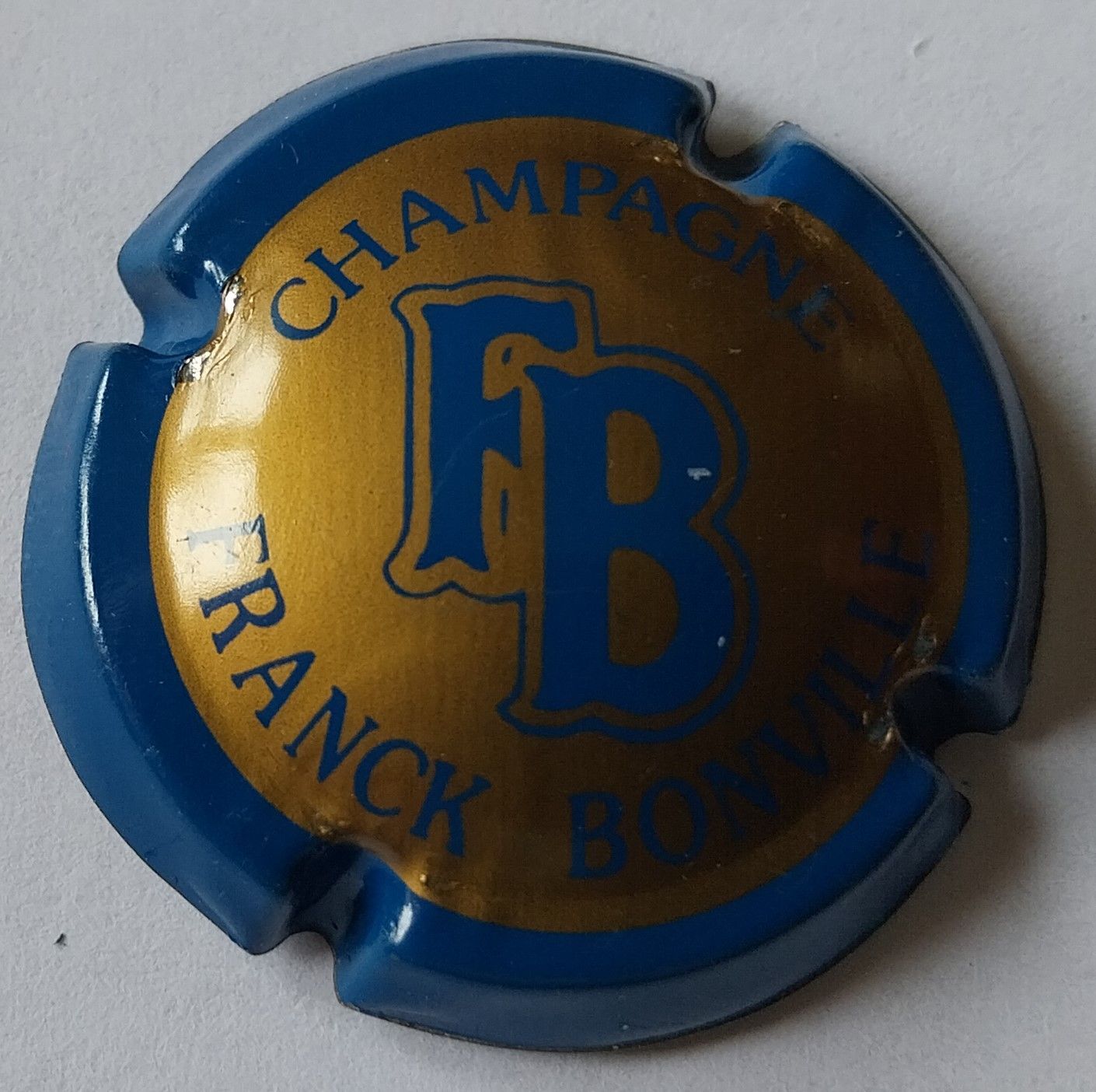 BELLE CAPSULE CHAMPAGNE BONVILLE FRANCK REF N°1 NEWS