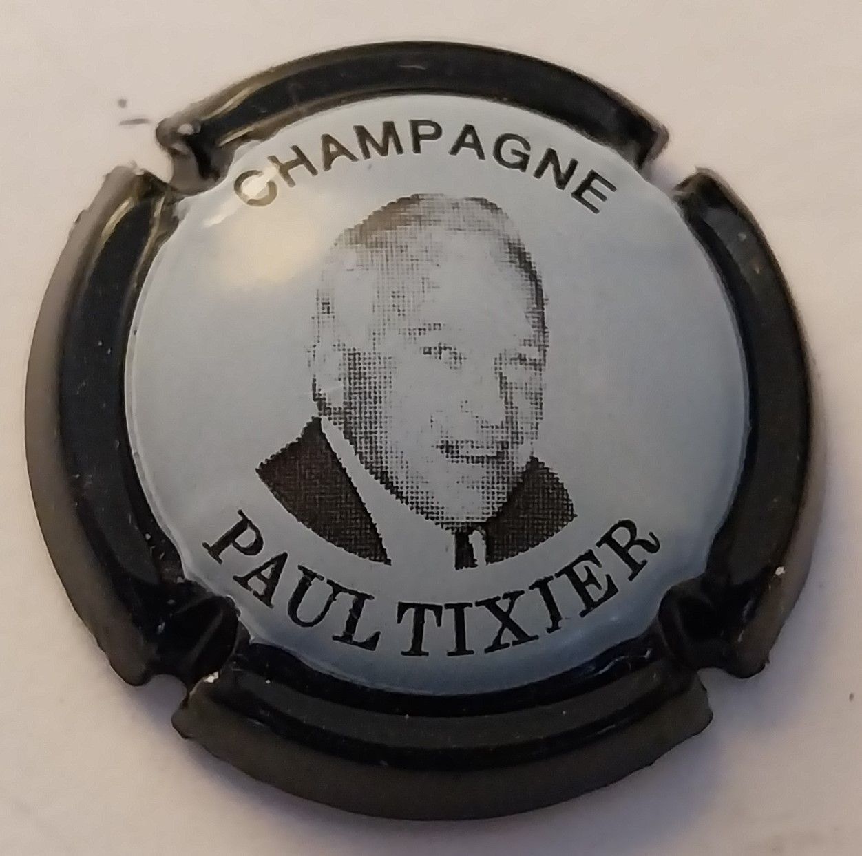 BELLE CAPSULE CHAMPAGNE TIXIER PAUL REF N°15 NEWS