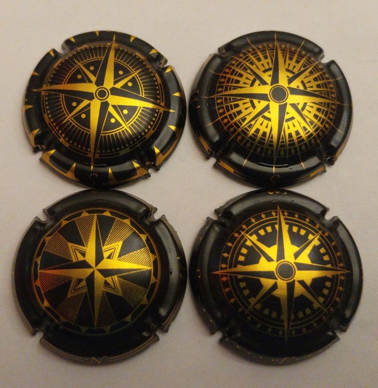 4 BELLES CAPSULES CHAMPAGNE GENERIQUE ETOILES 2024 REF N° 1430 a 1430c NEWS